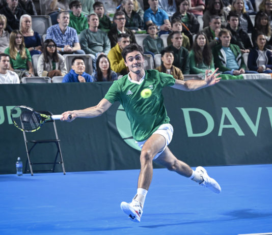 Davis Cup 2025, World Group II: Irlanda – Cina 0 a 1. Buldorini ci prova, Bu mostra i muscoli