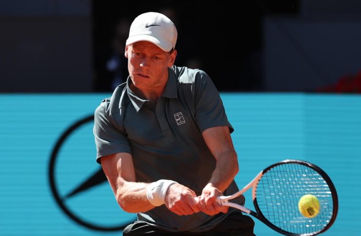 Sinner salta Cincinnati: problema al ginocchio, ma resta l’obiettivo US Open