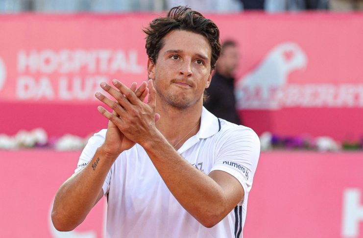 Luciano Darderi domina a Estoril: Martinez ko, ai quarti avanzano anche Rublev e Van Assche